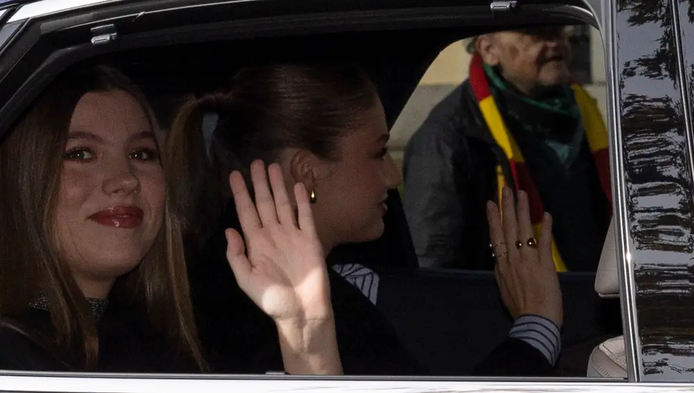 La Princesa Leonor en el almuerzo familiar en El Prado.