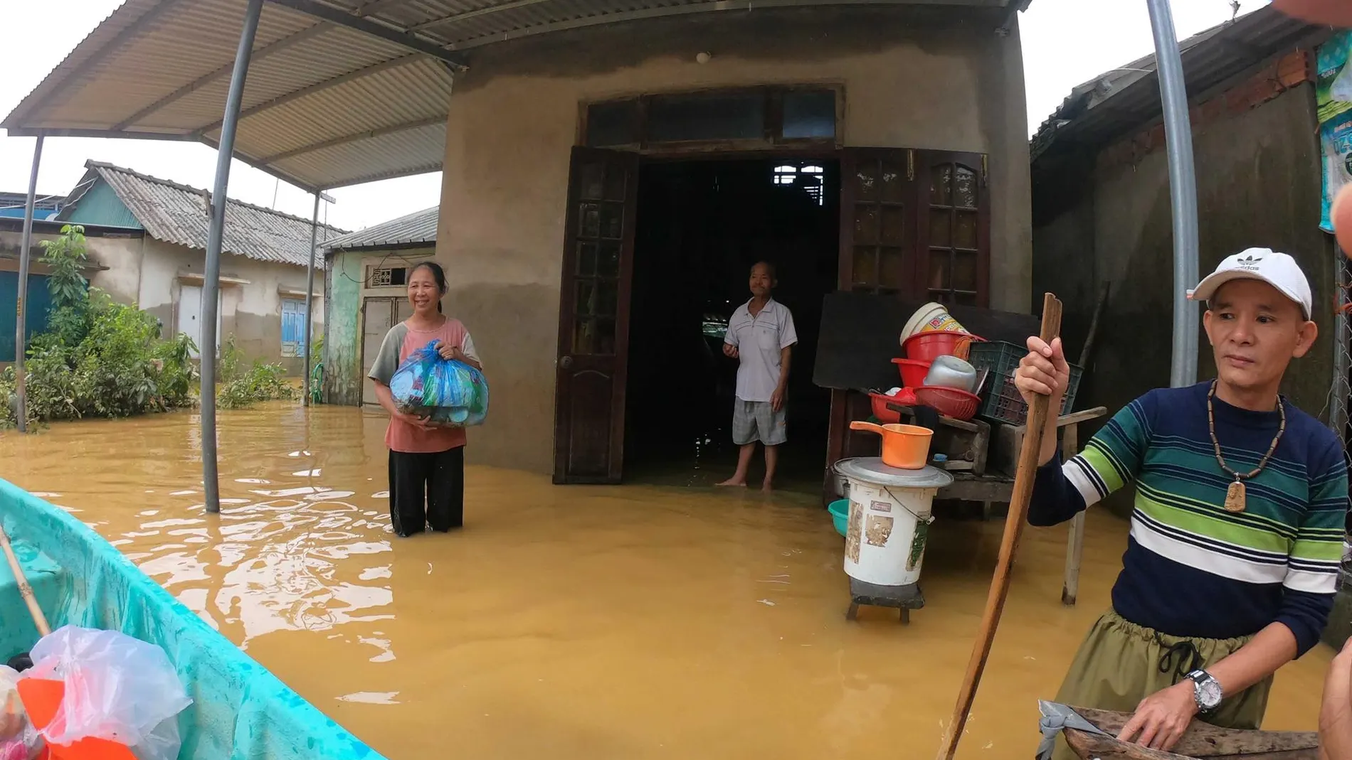 Vietnam.- Las lluvias torrenciales vuelven a cebarse con Vietnam y dejan ya 55 muertos en seis días