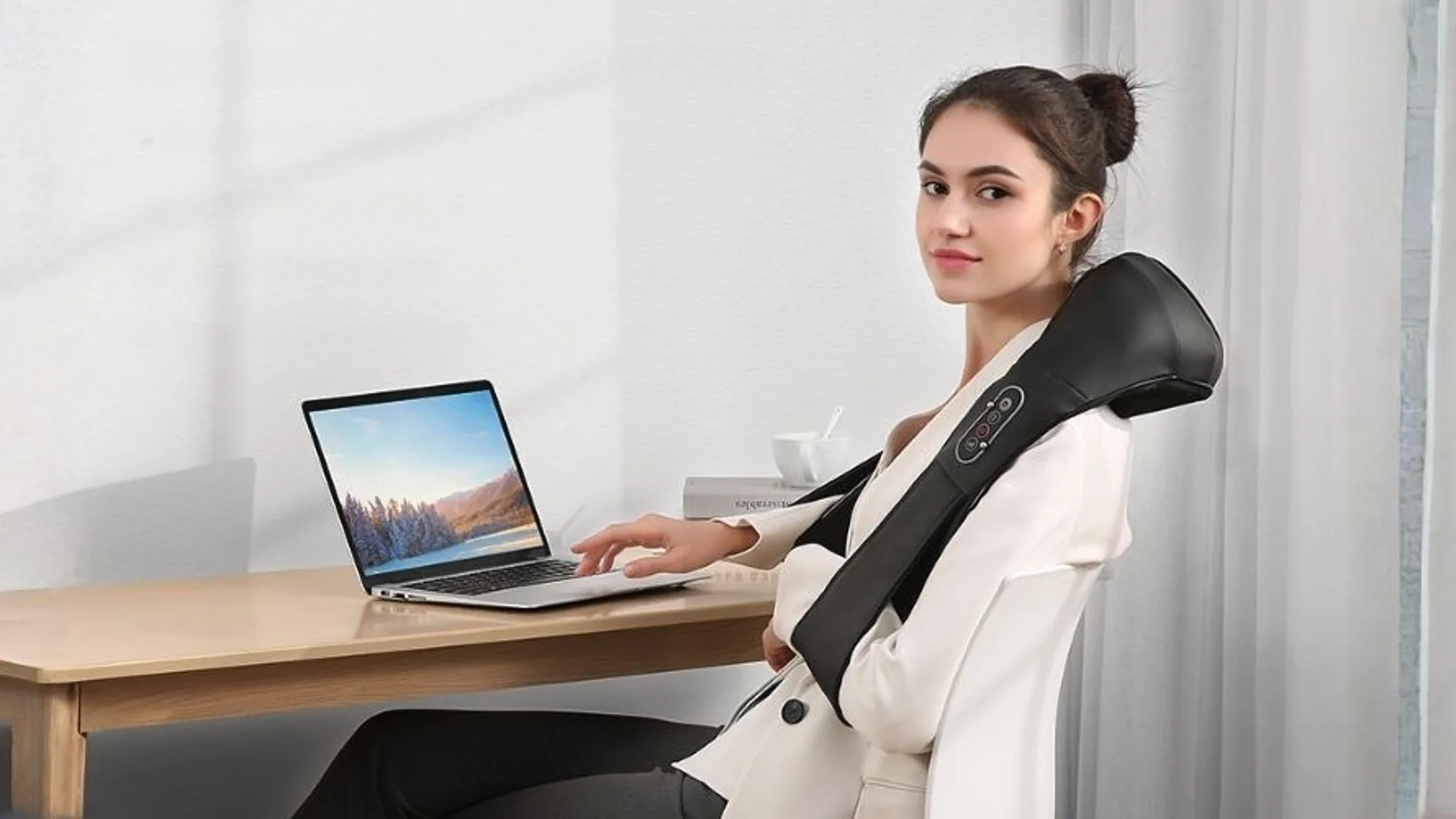 Masajeador de Cuello y Hombros