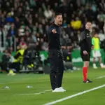 Xabi Alonso da instrucciones en el Martínez Valero