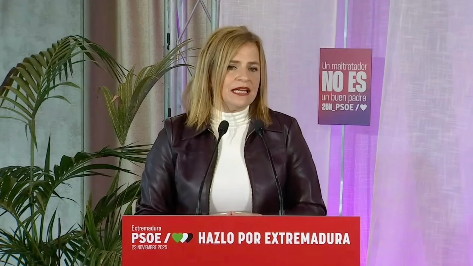 La secretaria de Igualdad del PSOE, Pilar Bernabé, interviene en un acto público con motivo del 25N en Cáceres Eva Ercolanese/PSOE / Europa Press 23/11/2025