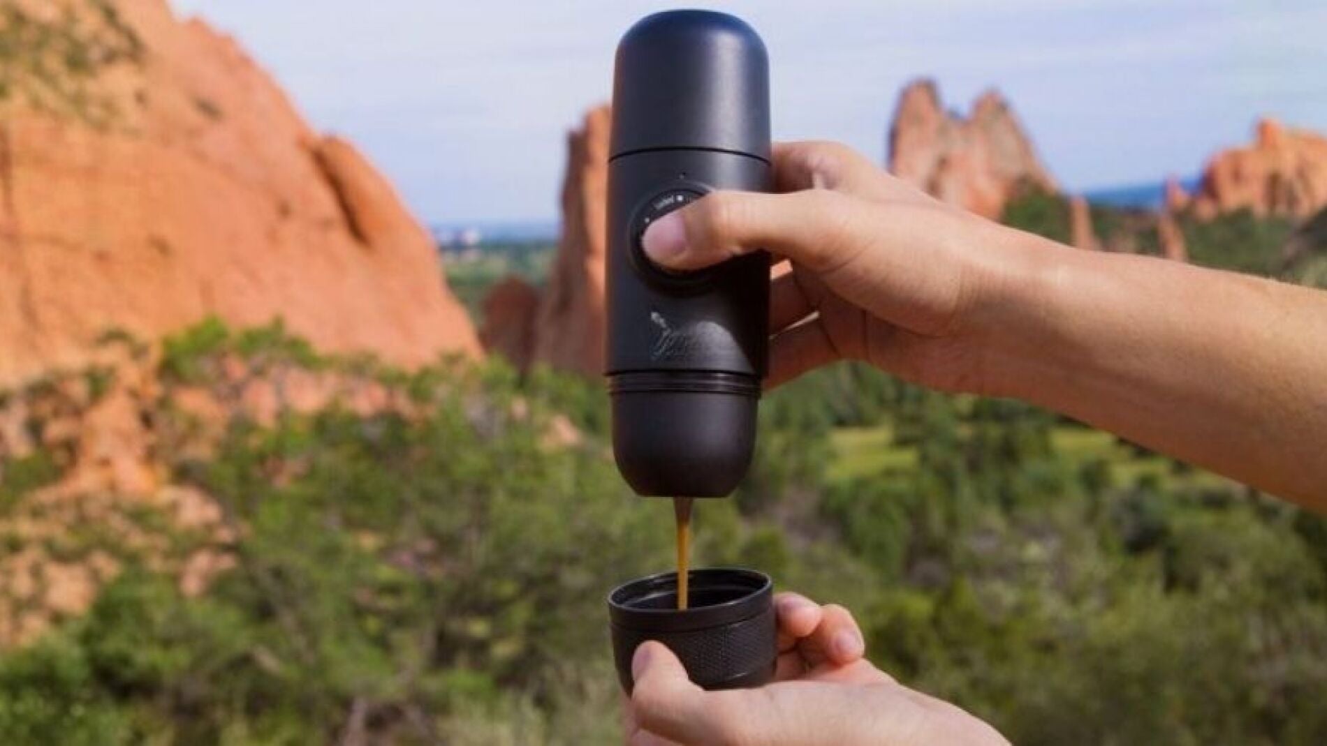 Cafeteras portátiles de espresso sin enchufe: cinco para tomarlo en el coche, la oficina o la tienda