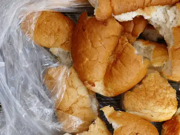 ¿Qué hacer con el pan duro? Este es el uso que le puedes dar para no tirarlo ¿Qué hacer con el pan duro? Este es el uso que le puedes dar para no tirarlo