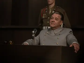 Russell Crowe da vida a Hermann Göring en "Núremberg" Russell Crowe da vida a Hermann Göring en "Núremberg"
