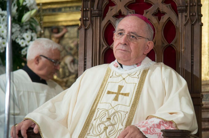 Burgos llora la muerte de su arzobispo emérito Francisco Gil Hellín