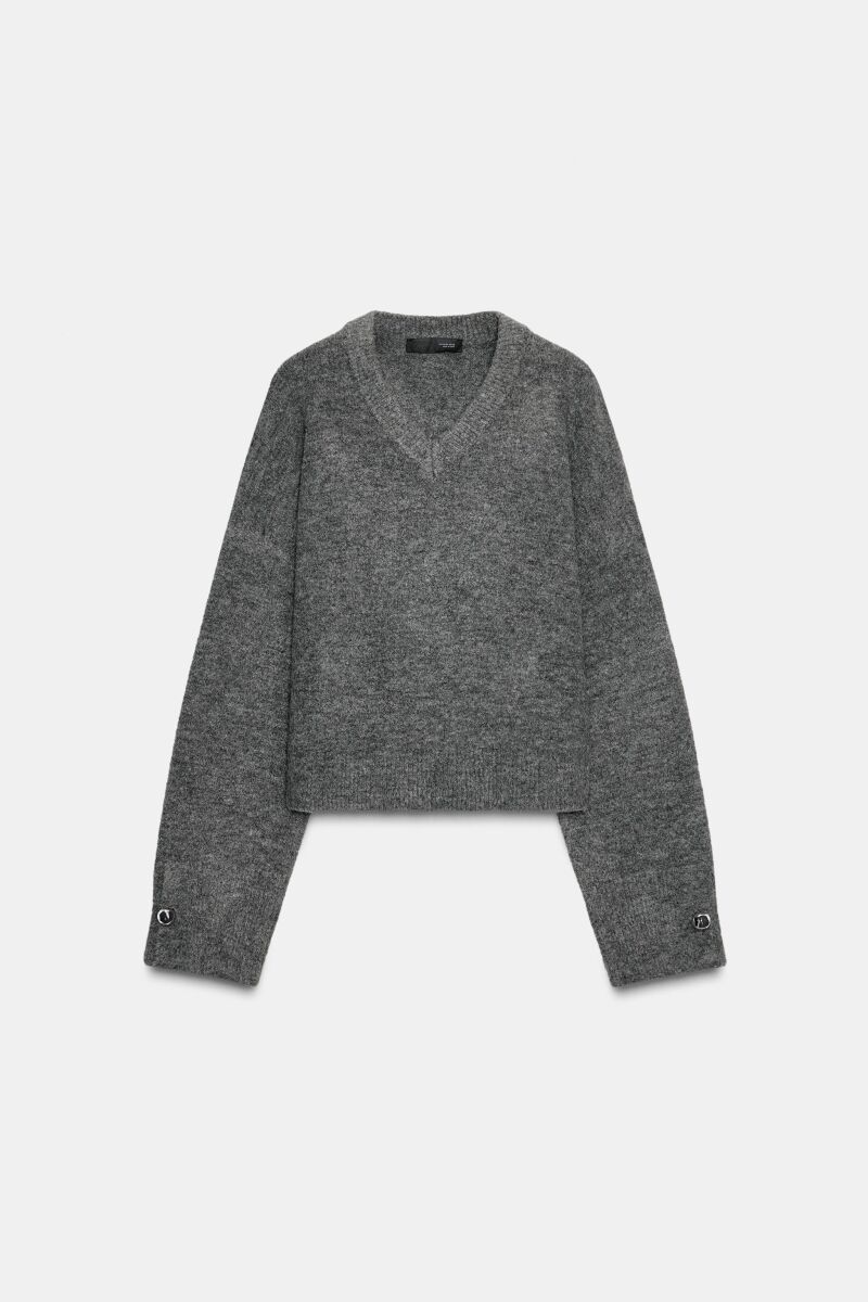 Jersey de cuello de pico.