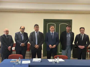 Carlos García Carbayo preside a reunión del Consejo del Dialogo Social Carlos García Carbayo preside a reunión del Consejo del Dialogo Social