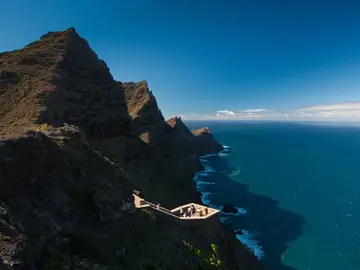 Ven, acércate y admírame: el mirador del 'dragón' en España que no puedes perderte Mirador del Balcón