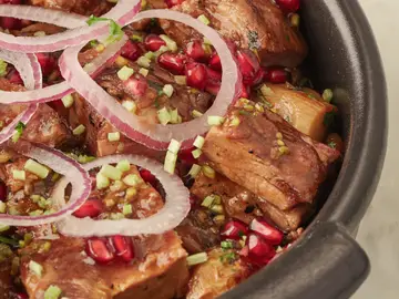 Ojakhuri, uno de sus nuevos platos Ojakhuri, uno de sus nuevos platos