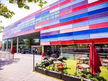 Un juez ordena el embargo de bienes de la EMV de Rivas por una deuda de 3,3 millones con la Comunidad Un juez ordena el embargo de bienes de la EMV de Rivas por una deuda de 3,3 millones con la Comunidad