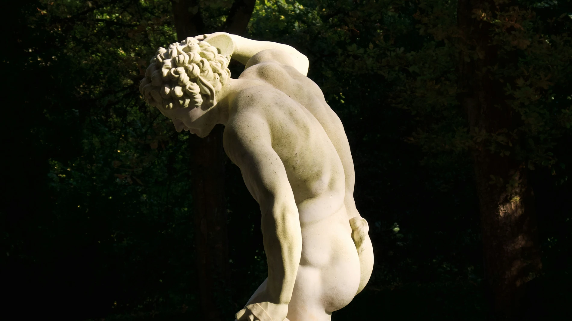 Mírate al espejo: la ciencia revela qué dice la forma de tus glúteos sobre tu salud