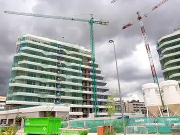 Las hipotecas sobre viviendas marcan récord en 15 años para un septiembre y el interés baja al 2,85% Las hipotecas sobre viviendas marcan récord en 15 años para un septiembre y el interés baja al 2,85%