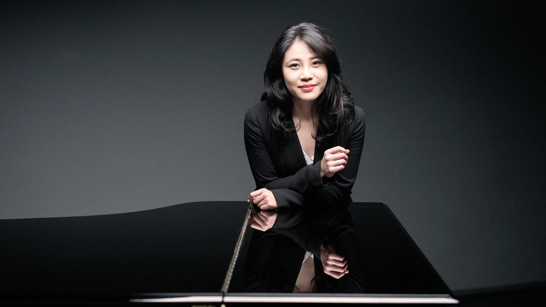 La pianista Zee Zee realiza su debut en los recitales en el Centro Cultural Miguel Delibes