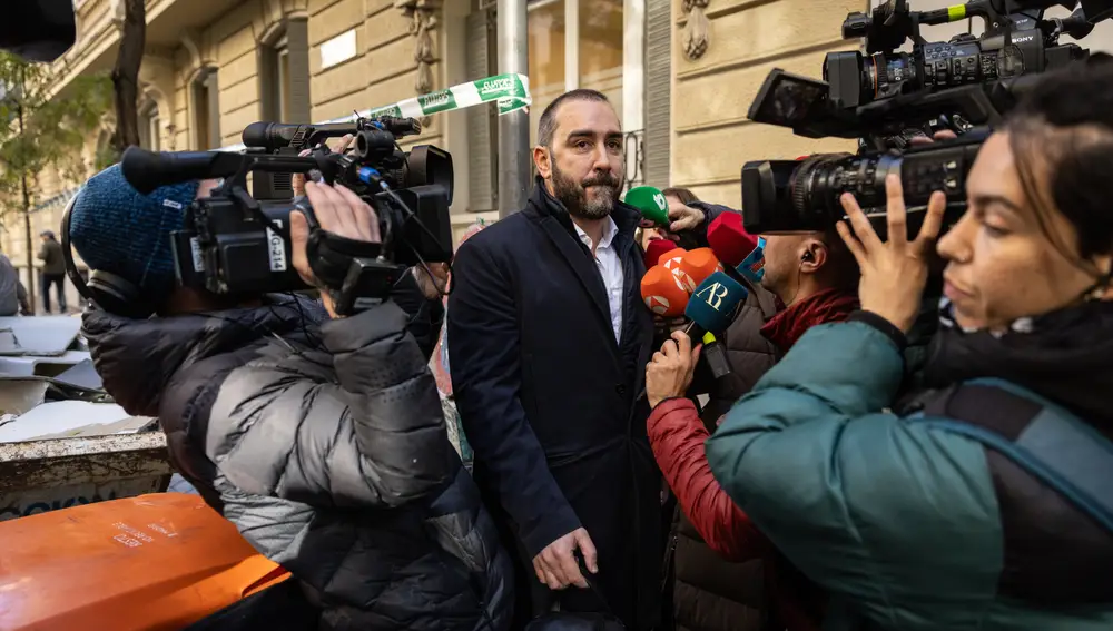 Víctor de Aldama a su salida de la audiencia nacional @ Gonzalo Pérez