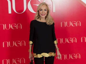 El look de Carmen Lomana.