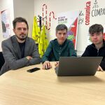 Jos&eacute; Postigo, el primero por la izquierda, con otros miembros de Foundspot