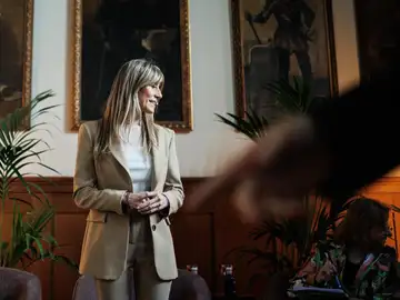 El juez Peinado readmite a Manos Limpias como acusación en la causa contra Begoña Gómez El juez Peinado readmite a Manos Limpias como acusación en la causa contra Begoña Gómez