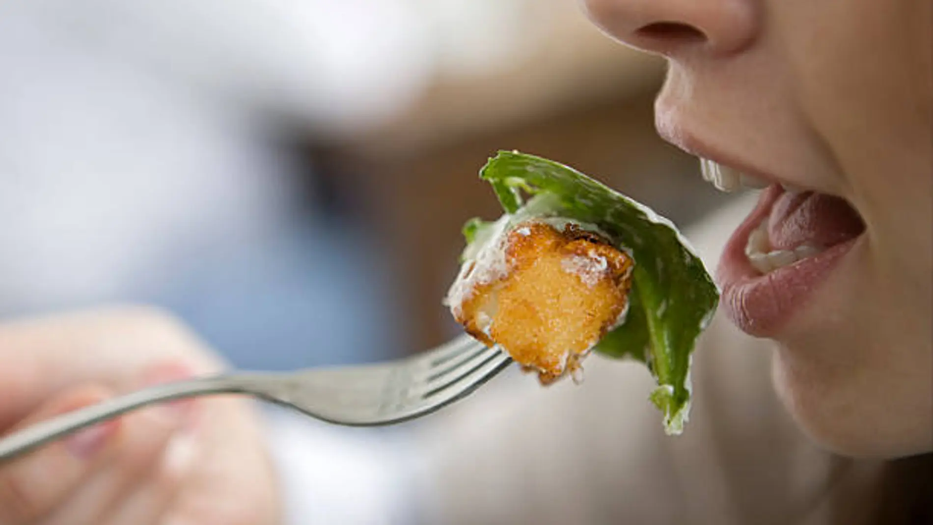 ¿Es posible mejorar la digestion solo cambiando el horario de las comidas?