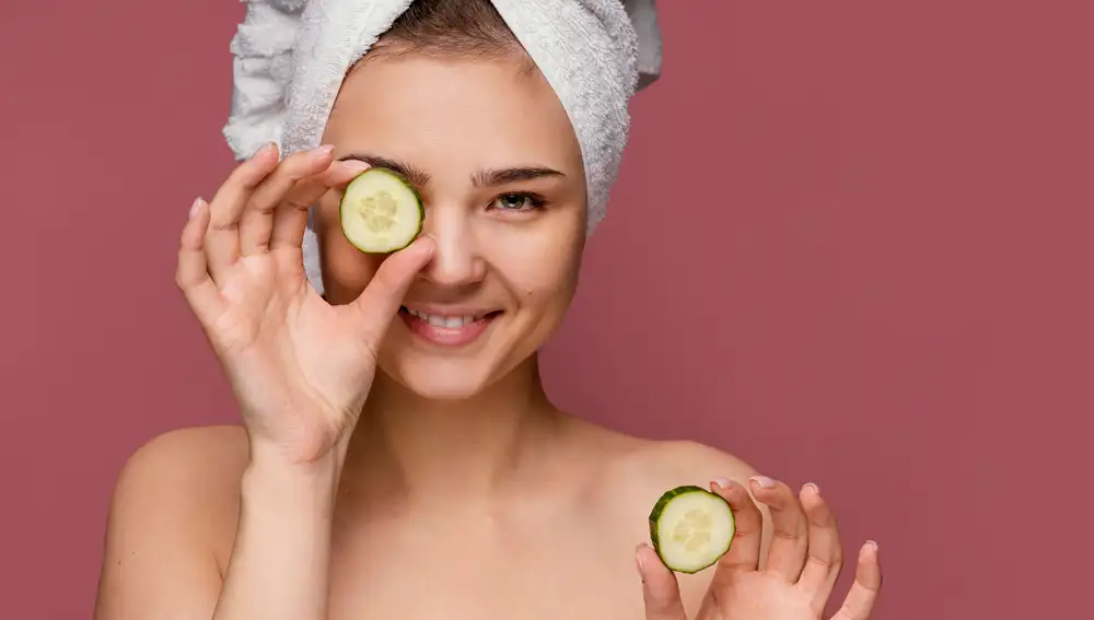 Rutina de belleza con pepino