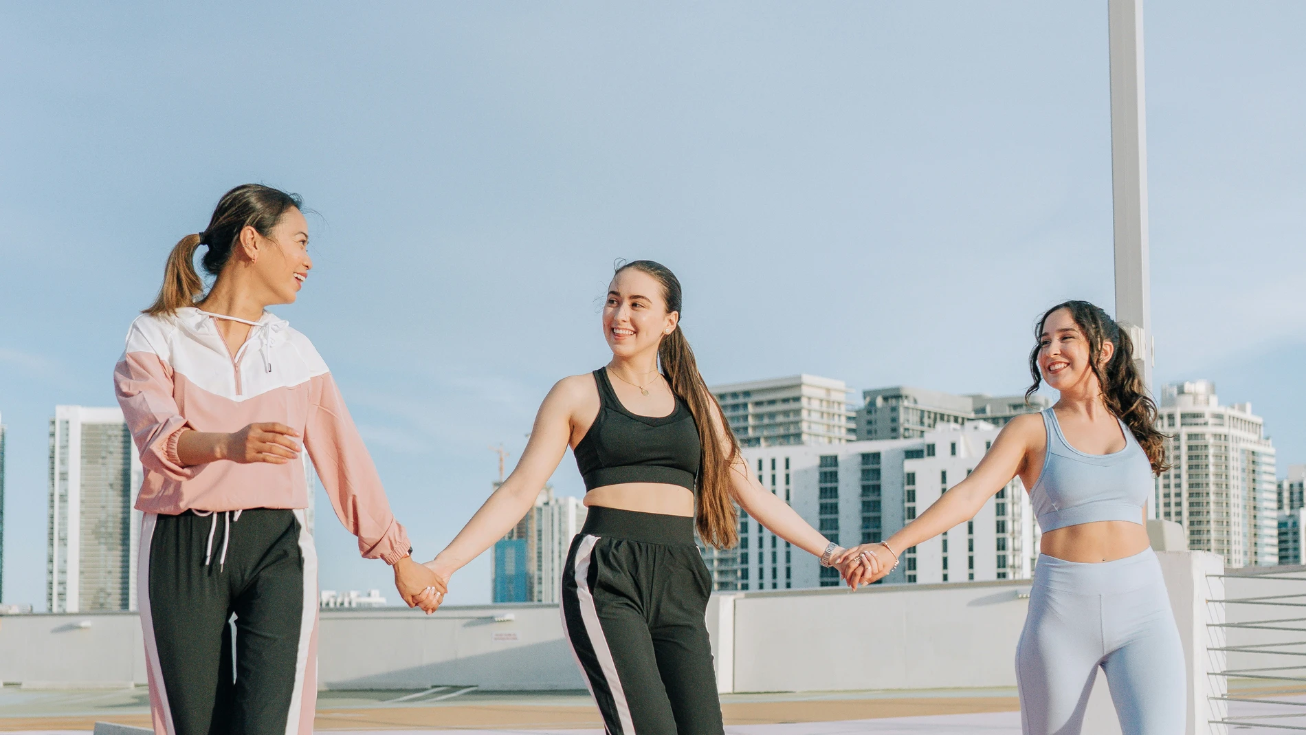 Ni sentadillas ni pesas: hacer este ejercicio tres veces a la semana puede rejuvenecerte ocho años