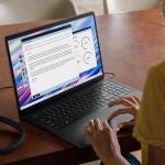 El Dell 15 Dc15250 tiene un diseño elegante y es fácil de transportar El Dell 15 Dc15250 tiene un diseño elegante y es fácil de transportar