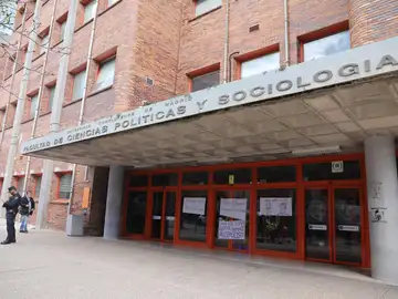 La Comunidad de Madrid expresa su "preocupación" por un acto en la UCM con Samidoun, considerada organización "terrorista" por EE.UU La Comunidad de Madrid expresa su "preocupación" por un acto en la UCM con Samidoun, considerada organización "terrorista" por EE.UU