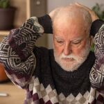 La psicolog&iacute;a lo confirma, este es el verdadero significado de hablar solo y en voz alta