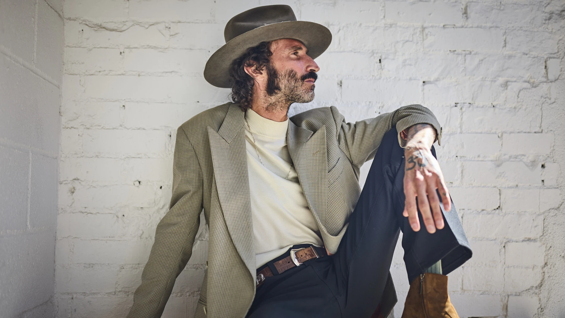 Entrevista con el cantante Leiva