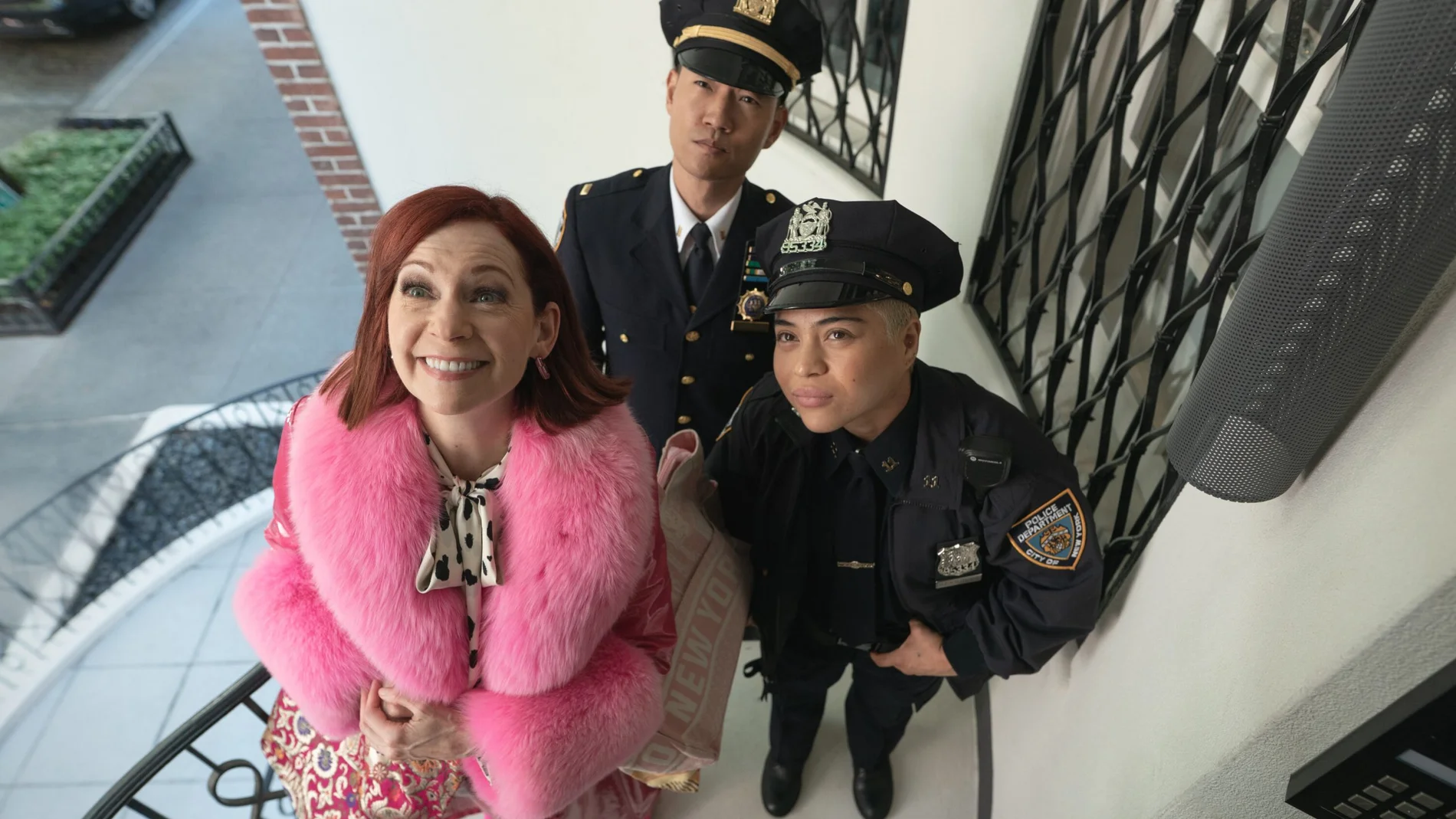 Policías y Elsbeth Tascioni son una combinación tan peligrosa como interesante