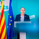 Turull responde a Feijóo: "No debe pedir ayuda a los empresarios, debe pedir perdón"