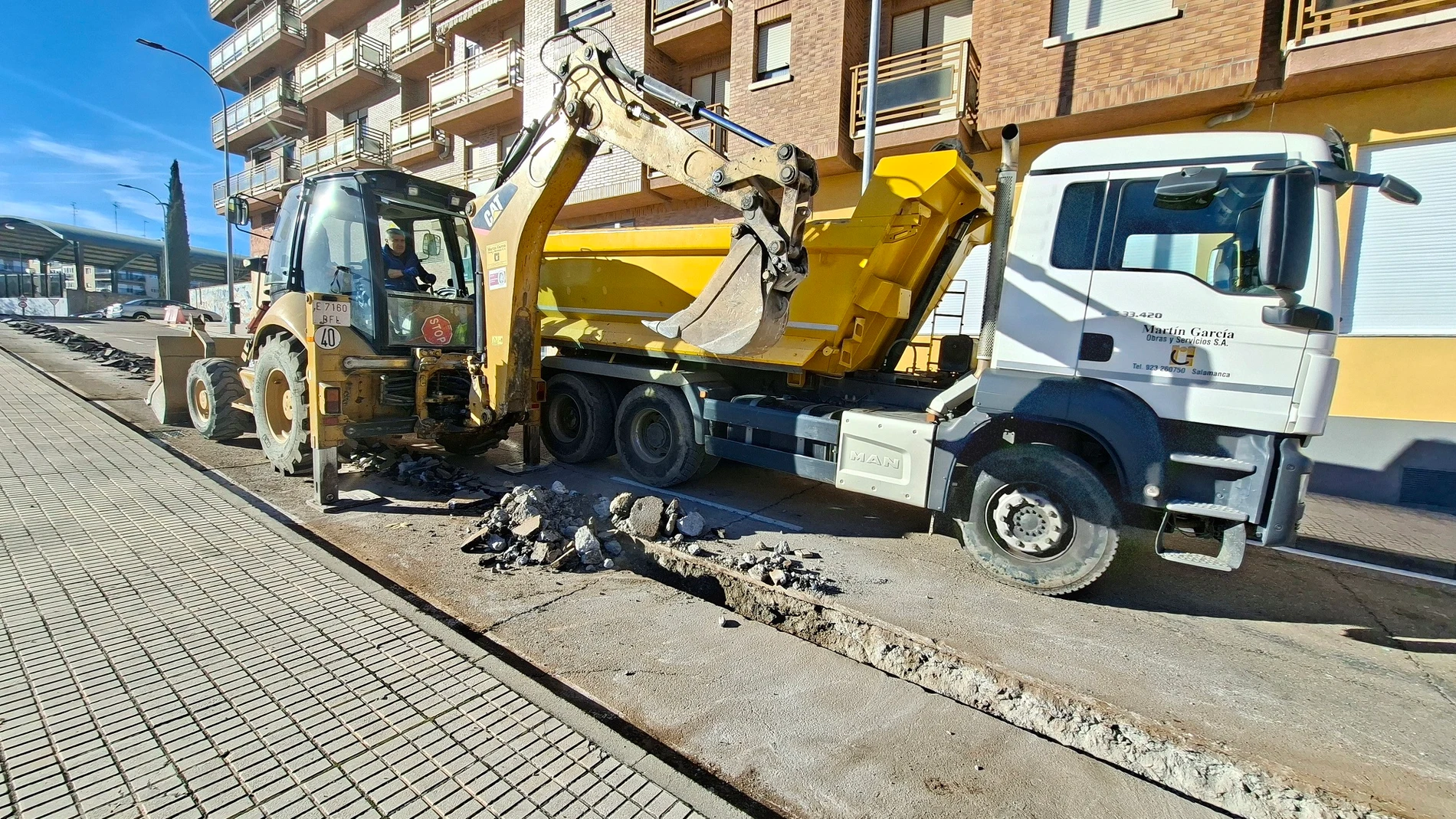 El Ayuntamiento de Salamanca inicia las obras de renovación de 772 metros de tuberías de abastecimiento de agua en el barrio El Rollo