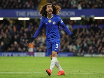 Chelsea's Marc Cucurella reacts during the English Premier League soccer match between Chelsea and Arsenal in London, England, Sunday, Nov. 30, 2025. (AP Photo/Ian Walton)