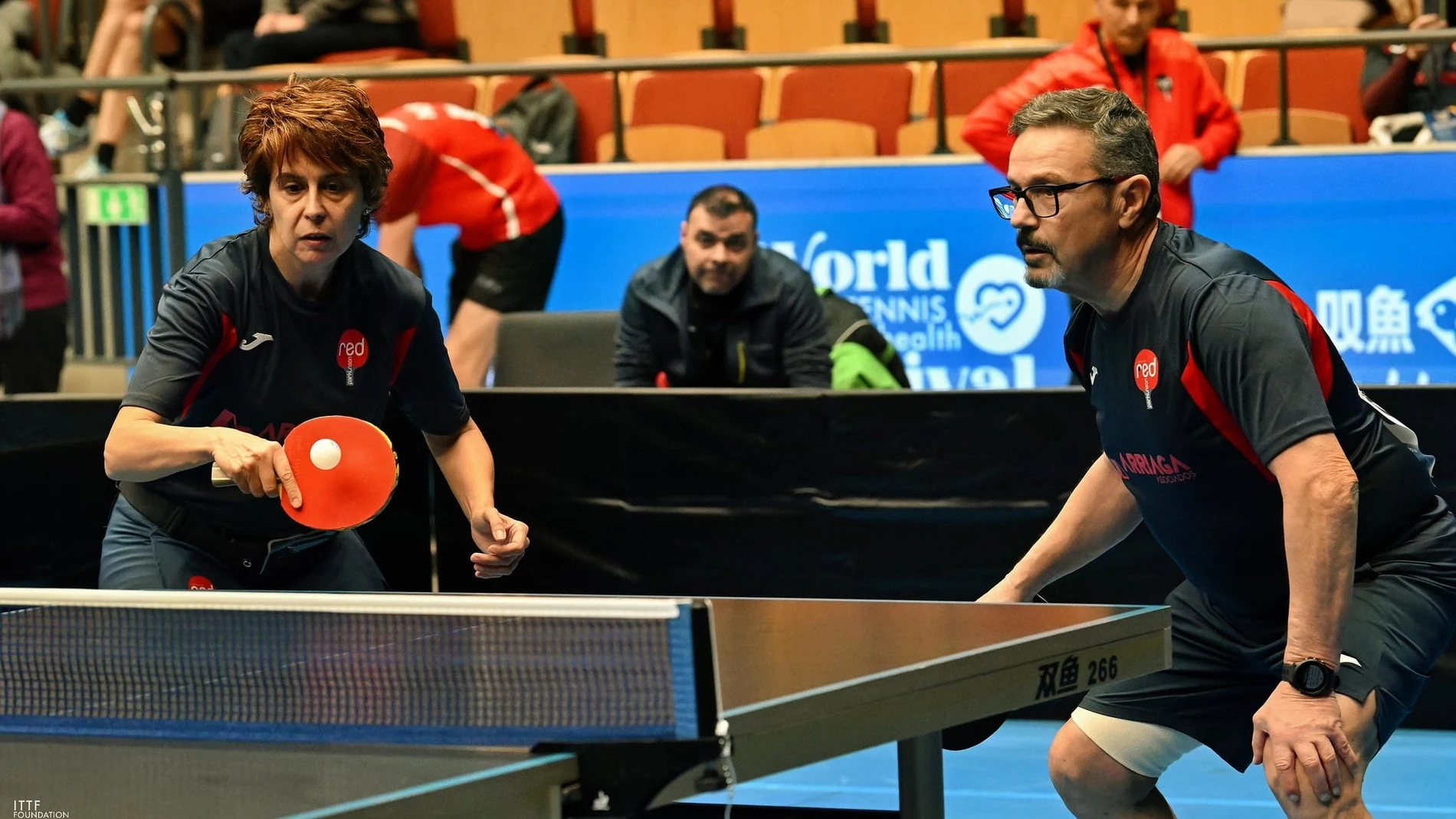 Almudena Ramos y Francisco Quiñones, subcampeones del mundo en dobles mixtos de ping pong