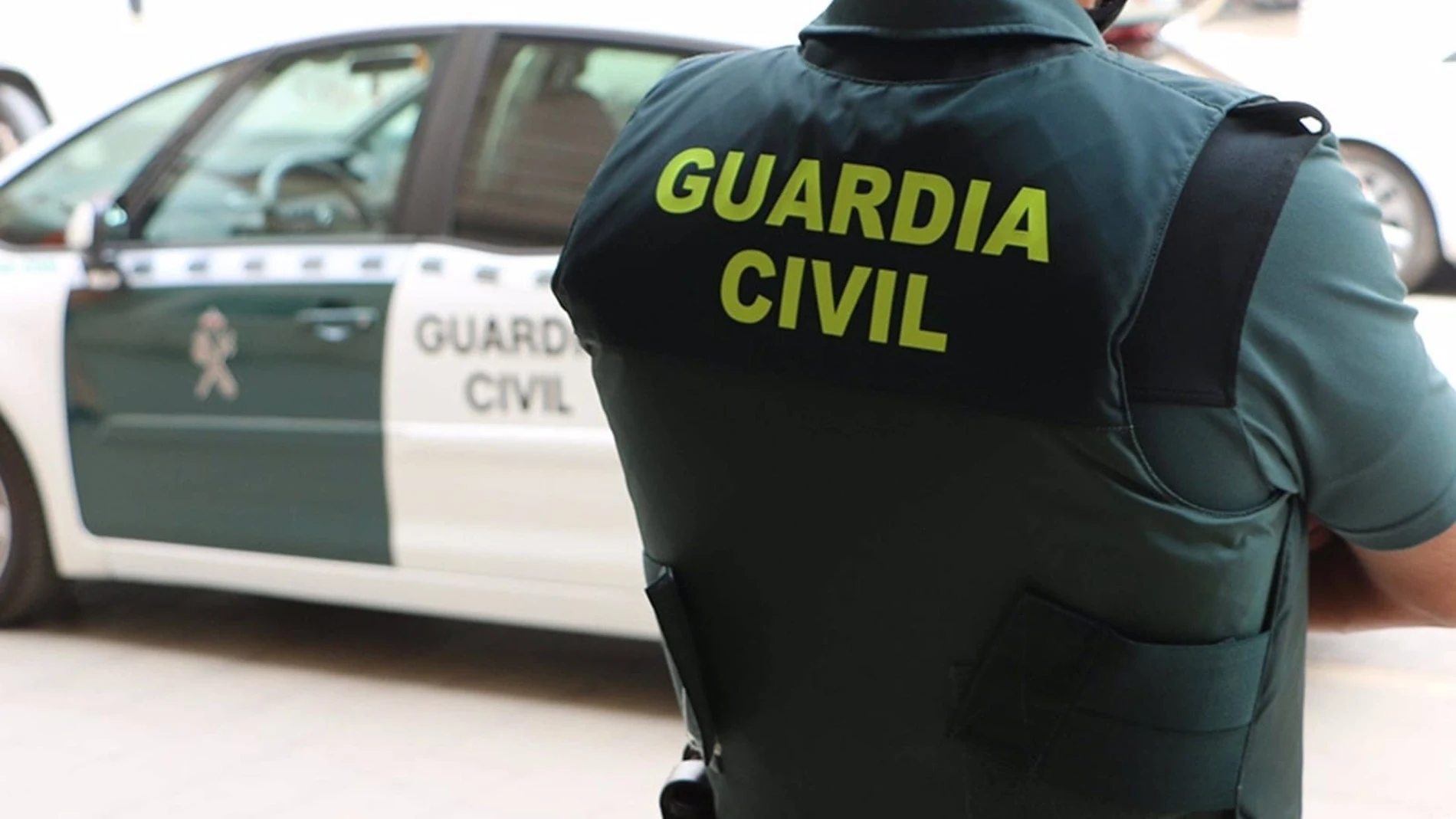 Agente de la Guardia Civil. Imagen de archivo.REMITIDA / HANDOUT por Guardia CivilFotografía remitida a medios de comunicación exclusivamente para ilustrar la noticia a la que hace referencia la imagen, y citando la procedencia de la imagen en la firma01/12/2025