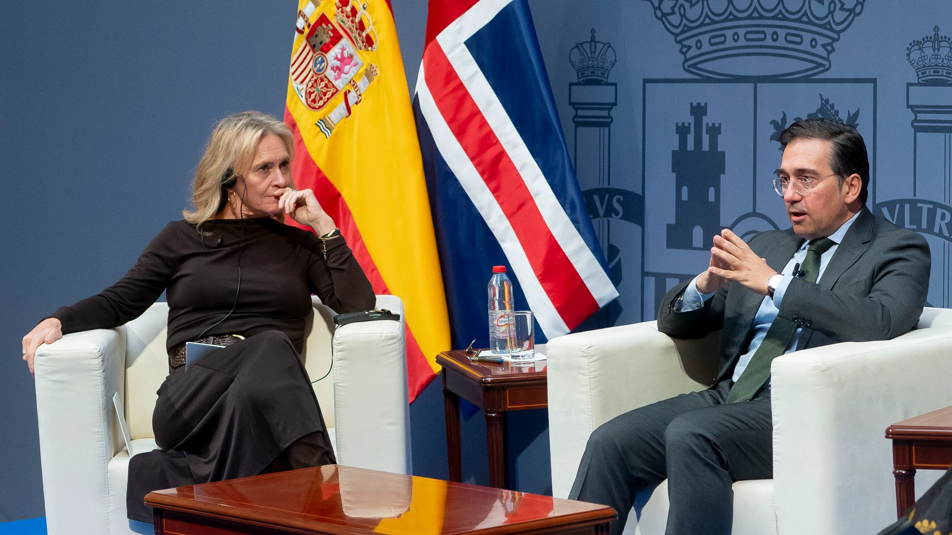 El ministro de Asuntos Exteriores, Unión Europea y Cooperación, José Manuel Albares, y la ministra de Exteriores de Islandia, Thorgerdur Katrín Gunnarsdóttir, durante la inauguración de la Embajada de Islandia en Madrid, a 1 de diciembre de 2025, en Madrid (España). La inauguración de la embajada tiene lugar después de que el pasado 12 de septiembre el nuevo embajador de Islandia, Kristján Andri Stefánsson, presentase sus cartas credenciales ante el Rey. 01 DICIEMBRE 2025 Alberto Ortega / E...