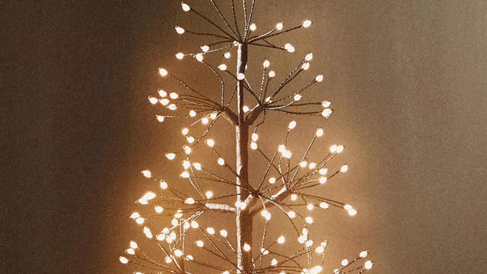 Ni abetos clásicos ni árboles recargados: ahora se lleva una alternativa navideña más discreta