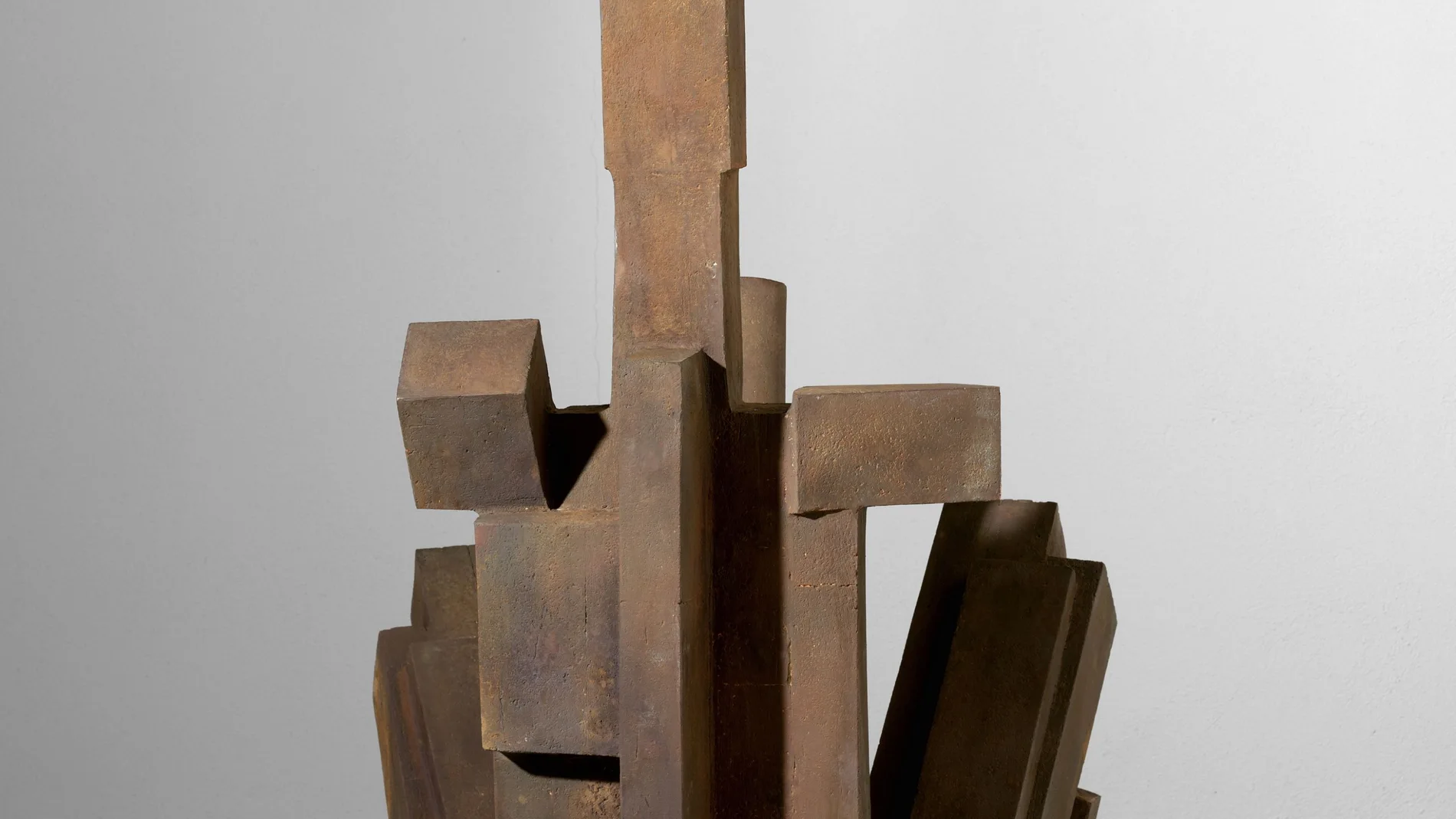 Las obras de arte del IVAM rescatadas de la dana se exhibirán en la Universitat de València