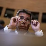 El PP designa a Mazón como portavoz en la comisión de reglamento de Les Corts, con un complemento de 8.879 euros anuales