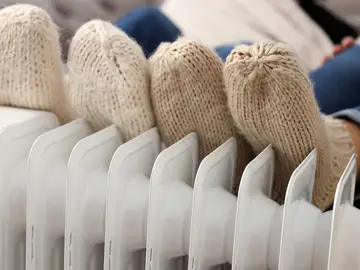 ¿Cuántas horas al día debería tener la calefacción encendida para no pasar frío pero no gastar mucho? ¿Cuántas horas al día debería tener la calefacción encendida para no pasar frío pero no gastar mucho?