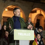 Abascal asegura que el PP convoca una manifestación "para disimular" que no quiere presentar moción de censura