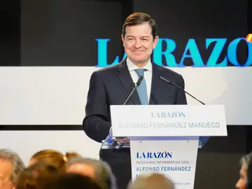 El presidente de la Junta de Castilla y León, Alfonso Fernández Mañueco, durante un desayuno informativo organizado por La Razón El presidente de la Junta de Castilla y León, Alfonso Fernández Mañueco, durante un desayuno informativo organizado por La Razón