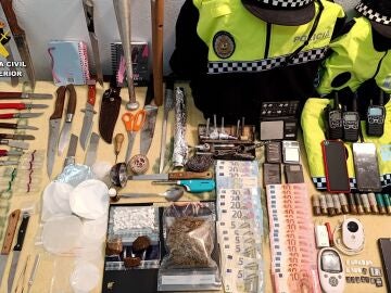 Detienen a seis personas de un clan familiar por traficar con droga desde 'narcopisos' en Medina