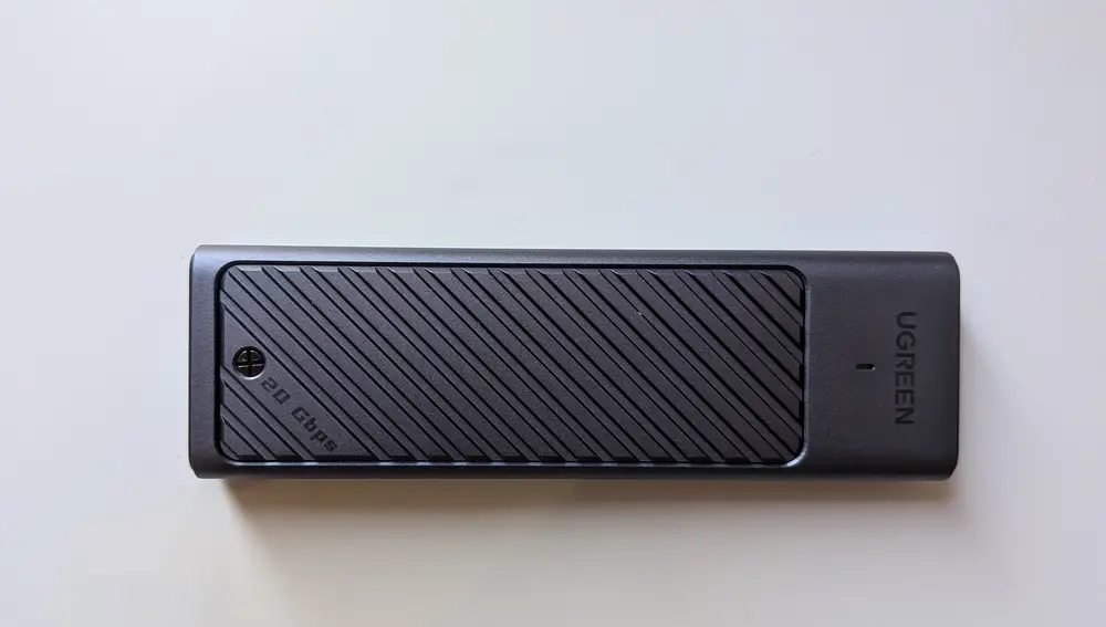 UGREEN Caja SSD M.2 NVMe SATA 20Gbps