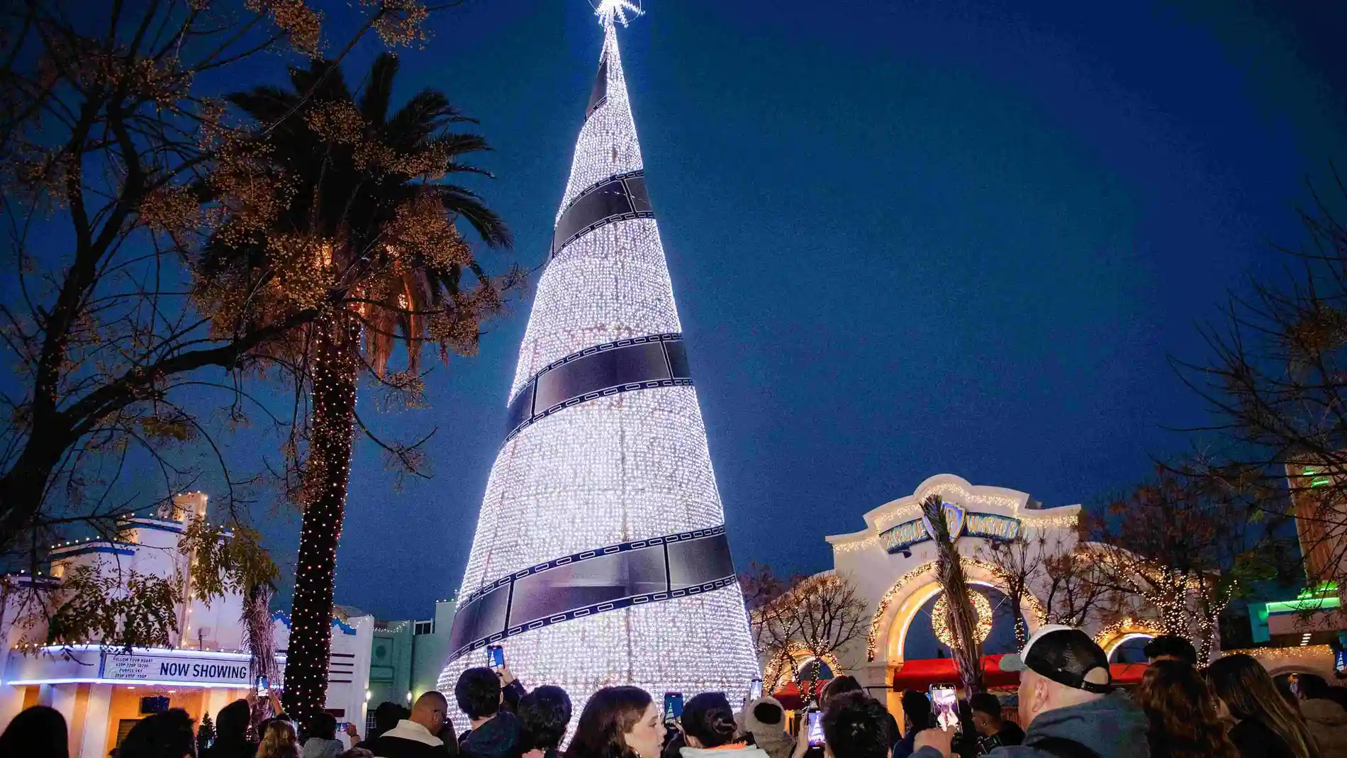 La Navidad más cinematográfica vuelve a brillar en Parque Warner