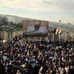 El papa Le&oacute;n XIV visita el hospital de la Cruz en Jal ed Dib en el &uacute;ltimo d&iacute;a de su visita a L&iacute;bano.