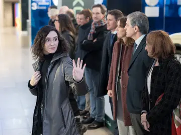 Ayuso visita las instalaciones del pabellón de eventos del Movistar Arena La presidenta de la Comunidad de Madrid, Isabel Díaz Ayuso, durante la visita a las instalaciones del pabellón de eventos Movistar Arena, a 2 de diciembre de 2025, en Madrid (España). El pabellón celebra el 20º aniversario de su reapertura. 02 DICIEMBRE 2025 Diego Radamés / Europa Press 02/12/2025