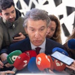 Mañueco participa en un desayuno informativo