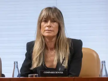 Air Europa niega pagos o mediación de Begoña Gómez en su rescate en 2020 y defiende la legalidad del expediente Air Europa niega pagos o mediación de Begoña Gómez en su rescate en 2020 y defiende la legalidad del expediente
