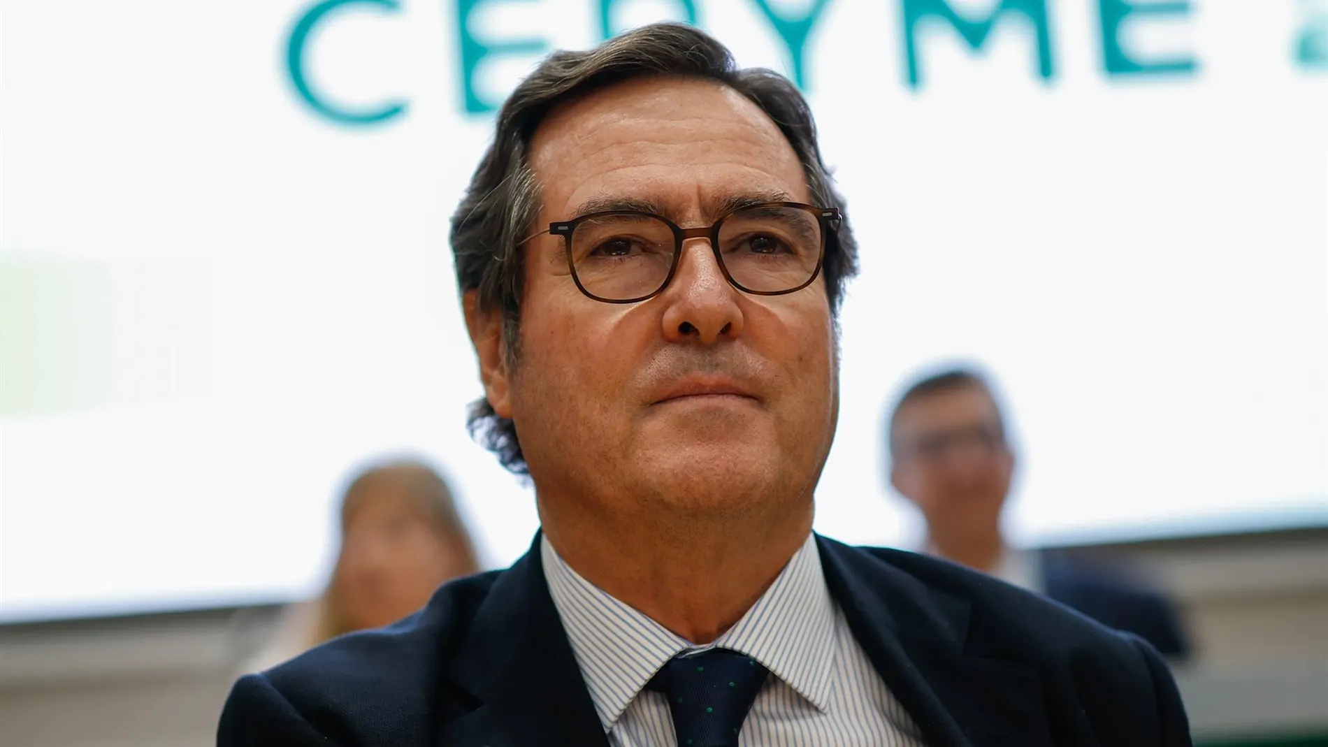 Economía/Laboral.- Garamendi (CEOE) avisa de que "implementar" pluses al SMI podría implicar subidas de hasta el 30%