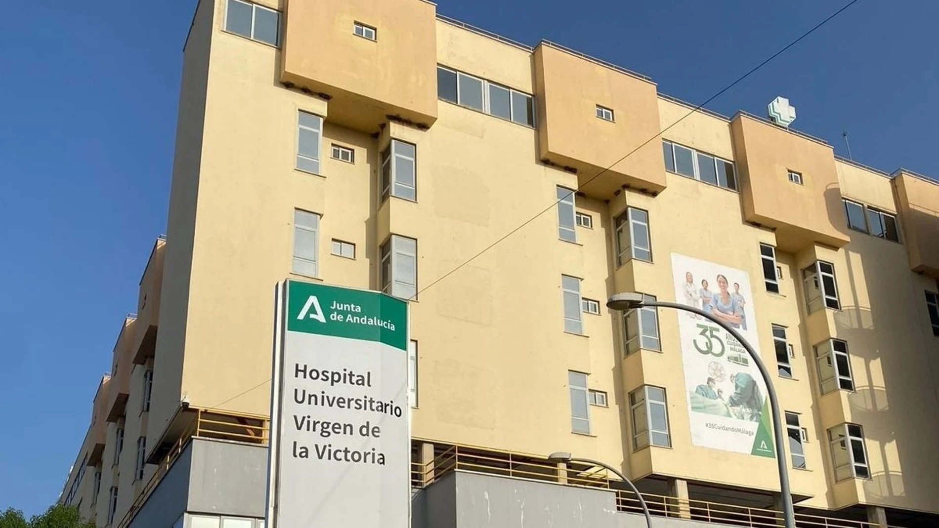 Vista del edificio del Hospital Clínico Universitario Virgen de la Victoria de Málaga.REMITIDA / HANDOUT por Stefano Spaziani / Zuma Press / ContactoPhotoFotografía remitida a medios de comunicación exclusivamente para ilustrar la noticia a la que hace referencia la imagen, y citando la procedencia de la imagen en la firma03/12/2025